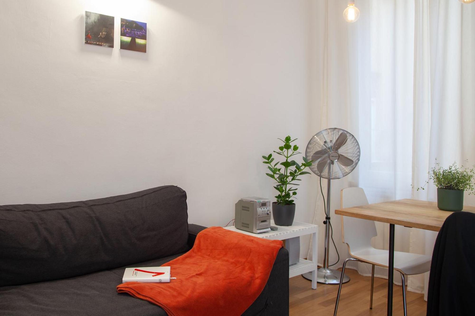 Cv5 - La Spezia City Center - Wide Modern Apartment Walking Distance To The Station To Cinque Terre - Big Terrace On The Roofs Luaran gambar